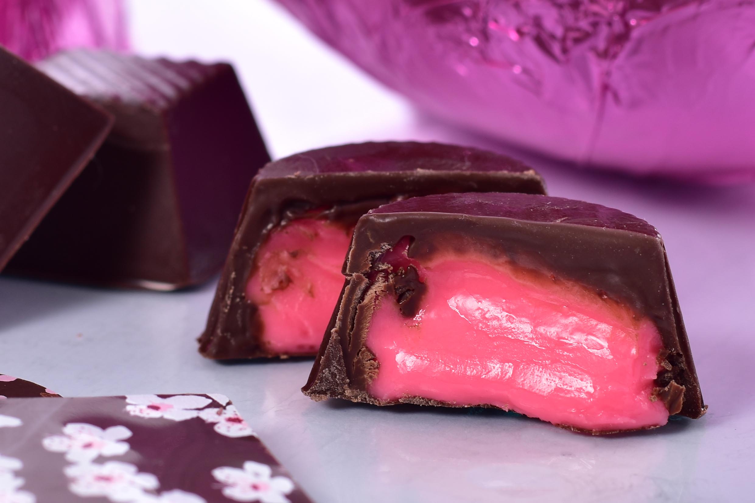 Strawberry Creams – Hilliards Chocolates